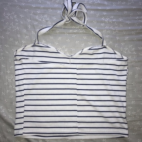 Pacsun tie halter tank - Picture 3 of 4